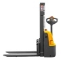 фото штабелер самоходный cdd15r-e (n) (1500 кг; 2,5 м; li-ion 25,6в / 100ач) smartlift